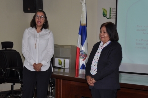 Personal Idiaf participa conversatorio sobre Ley 41-08 de Función Pública