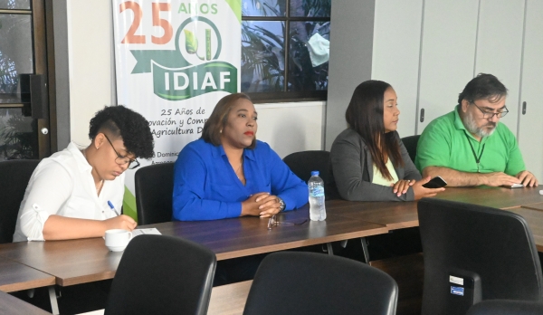 Servidores del Idiaf reciben charla sobre &Eacute;tica e Integridad en el Servicio P&uacute;blico